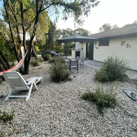Bungalowpark Le Mattas Huis Dalo204 Дом отдыха