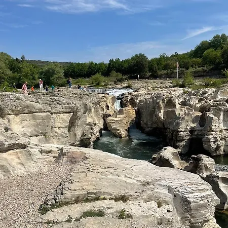 Дом отдыха Bungalowpark Le Mattas Huis Dalo204 Mejannes-le-Clap